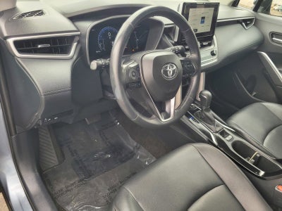 2024 Toyota COROLLA CROSS XLE