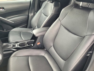 2024 Toyota COROLLA CROSS XLE