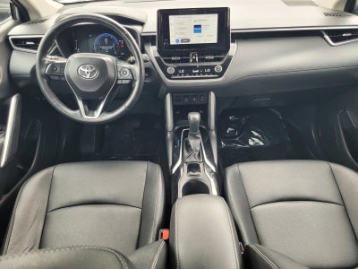 2024 Toyota COROLLA CROSS XLE