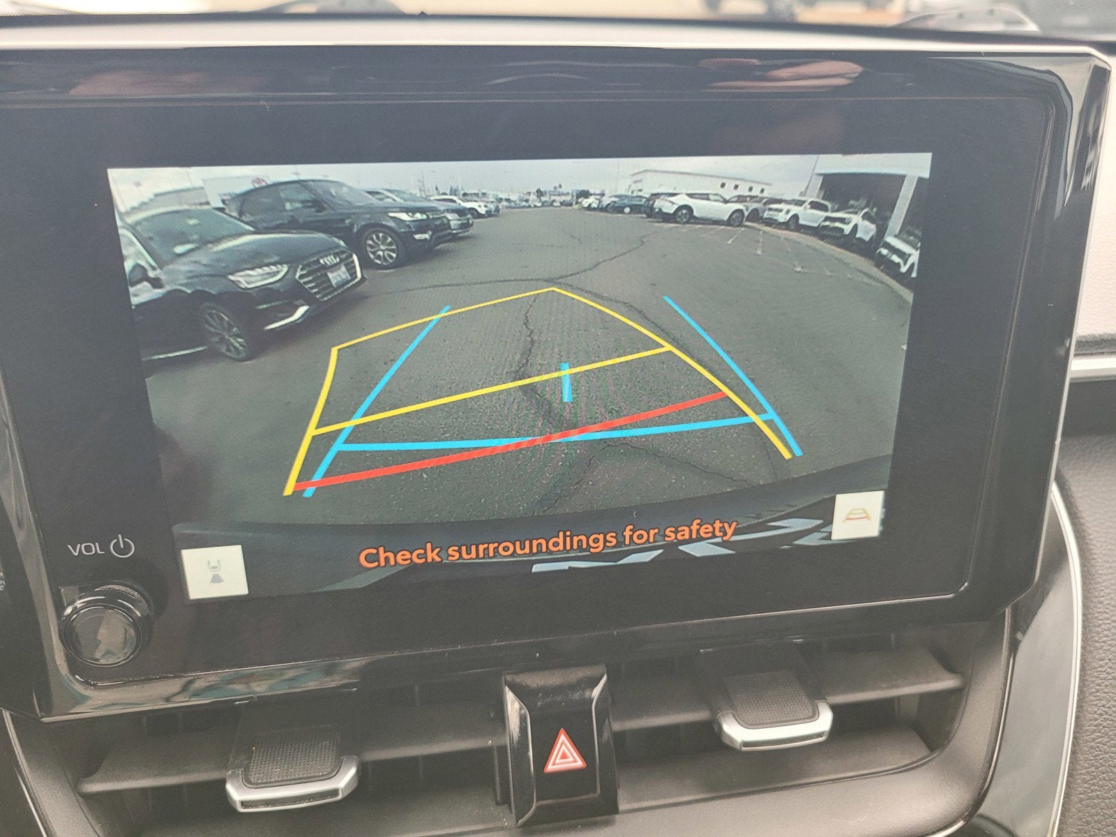 2024 Toyota COROLLA CROSS XLE