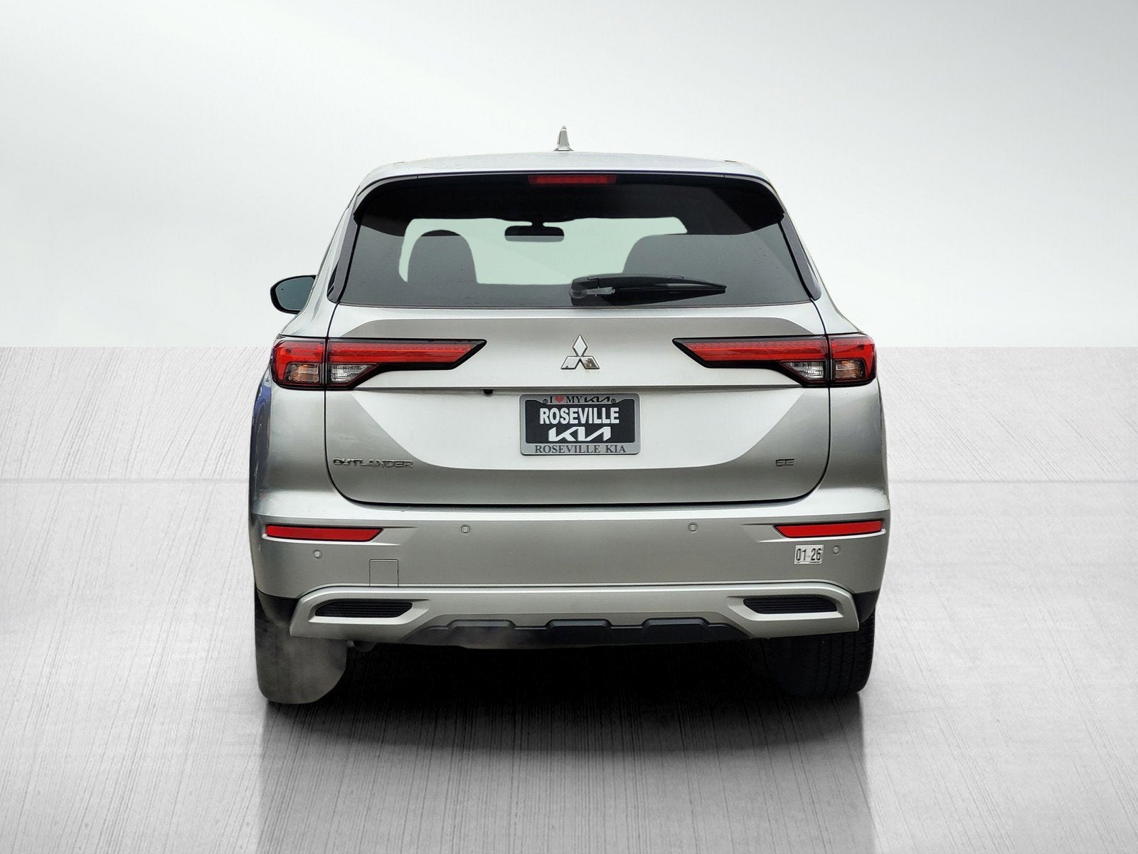 2024 Mitsubishi OUTLANDER SE