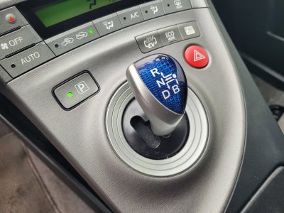 2014 Toyota PRIUS PLUG-IN BASE