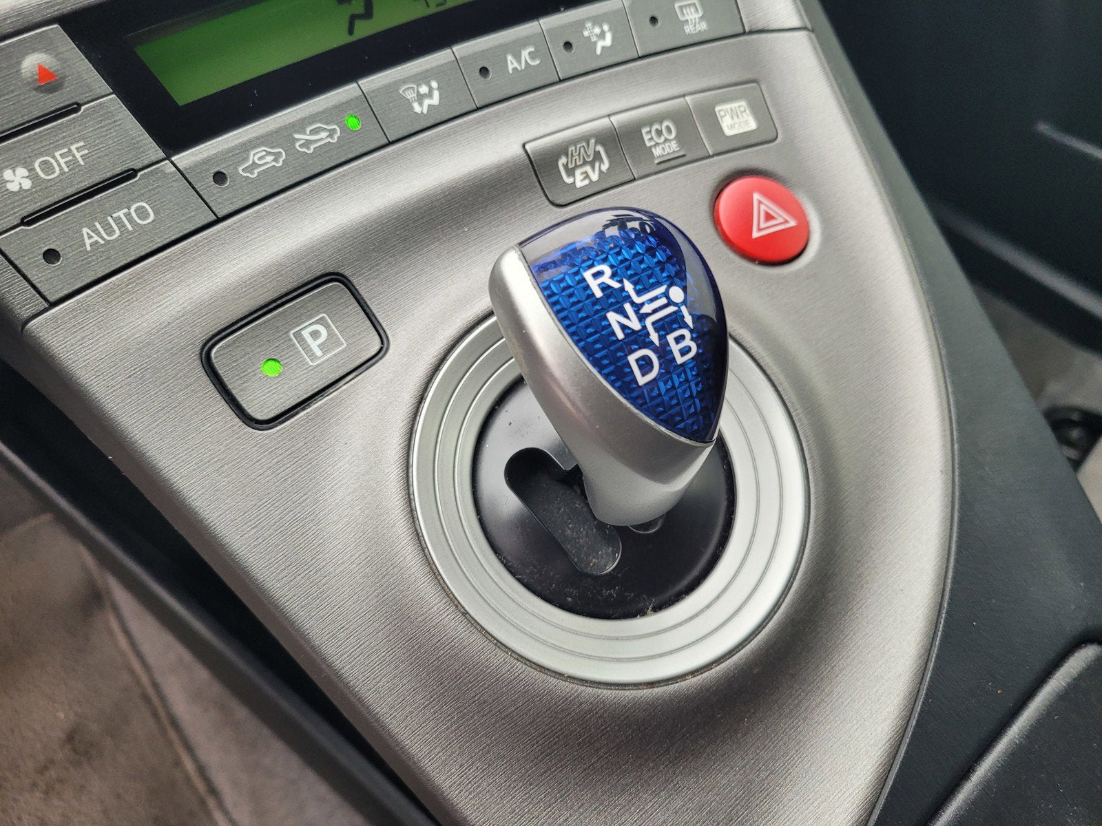 2014 Toyota PRIUS PLUG-IN BASE