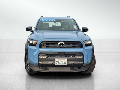 2025 Toyota 4RUNNER SR5