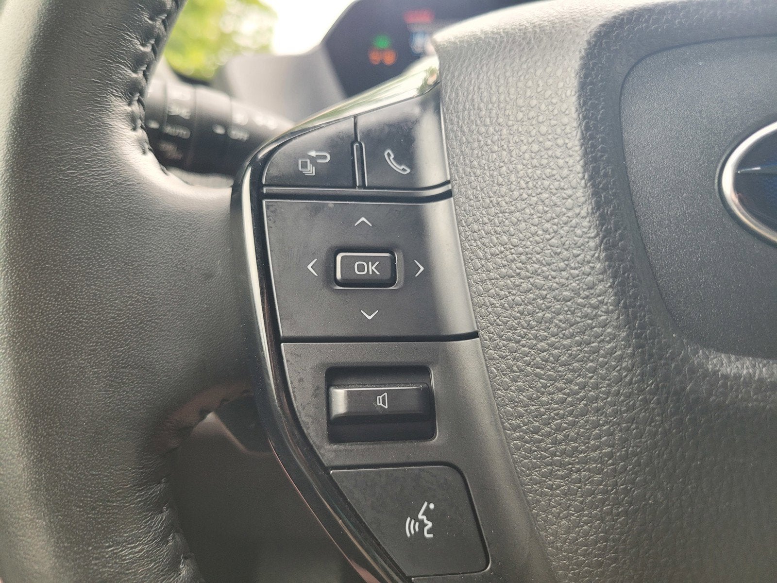 2023 Subaru SOLTERRA LIMITED