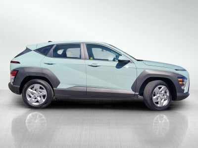 2026 Hyundai KONA SE