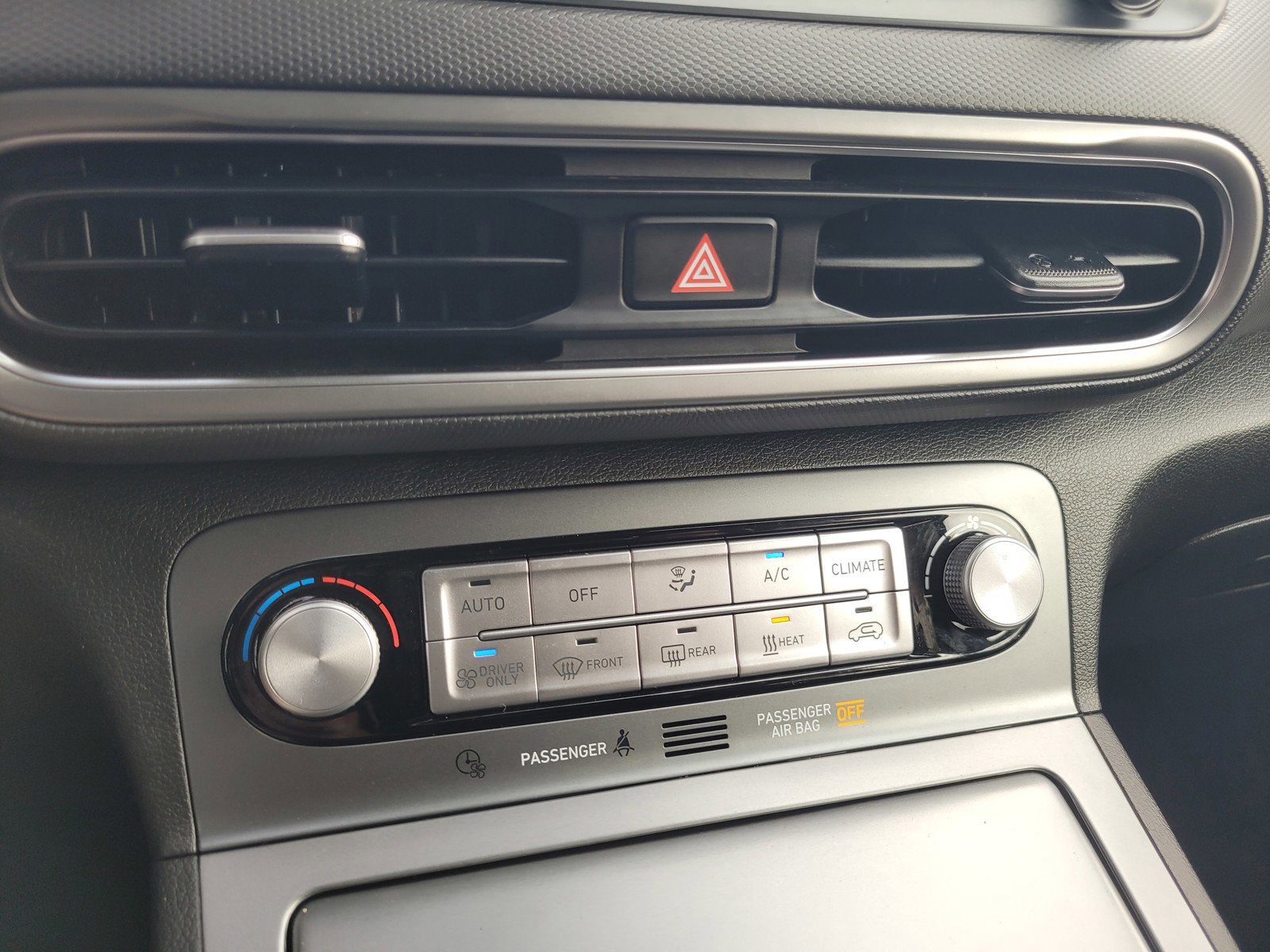 2023 Hyundai KONA ELECTRIC SE