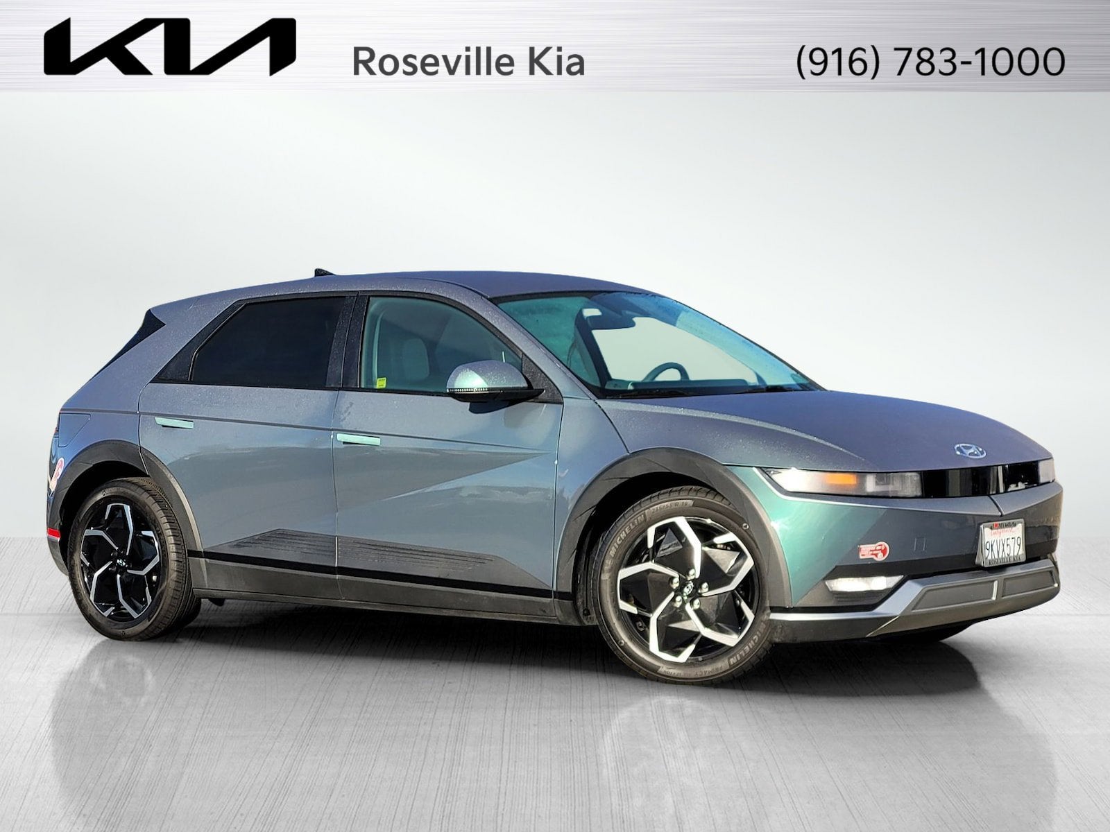 2024 Hyundai IONIQ 5 SE STANDARD RANGE