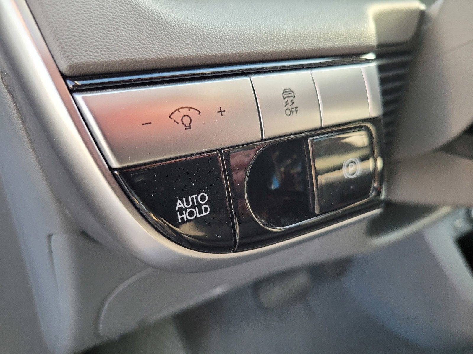 2024 Hyundai IONIQ 5 SE STANDARD RANGE