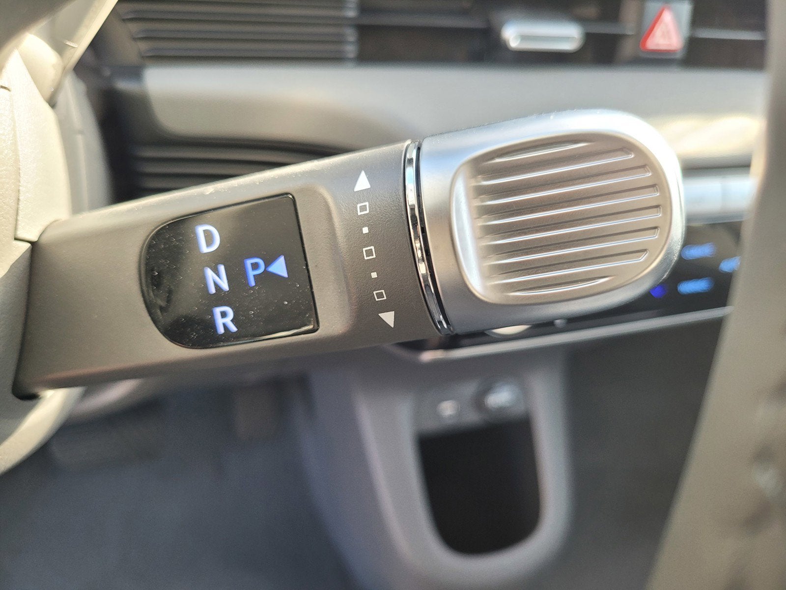 2024 Hyundai IONIQ 5 SE STANDARD RANGE