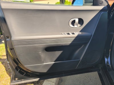 2024 Hyundai IONIQ 5 SE
