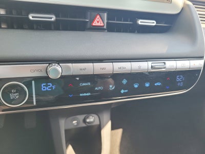2024 Hyundai IONIQ 5 SE