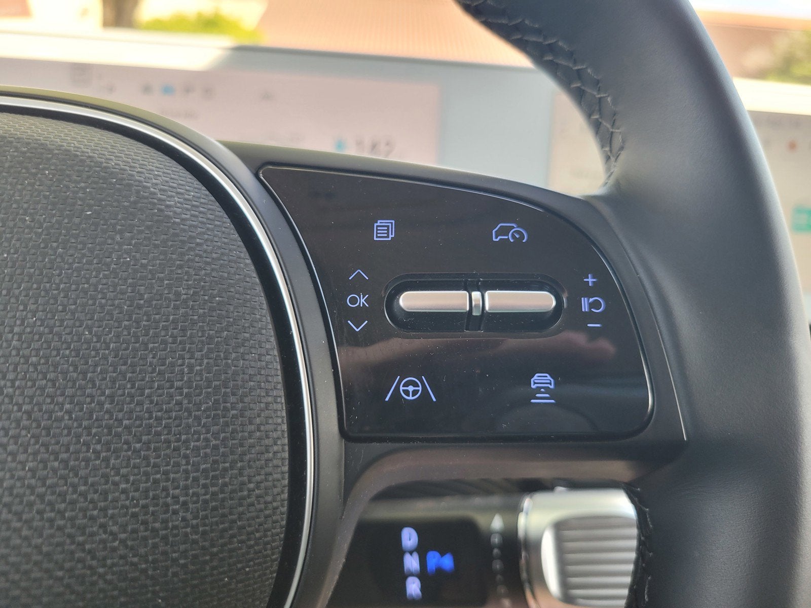 2024 Hyundai IONIQ 5 SE