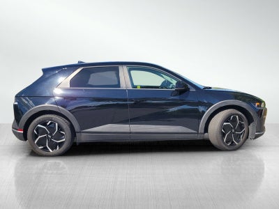 2024 Hyundai IONIQ 5 SE