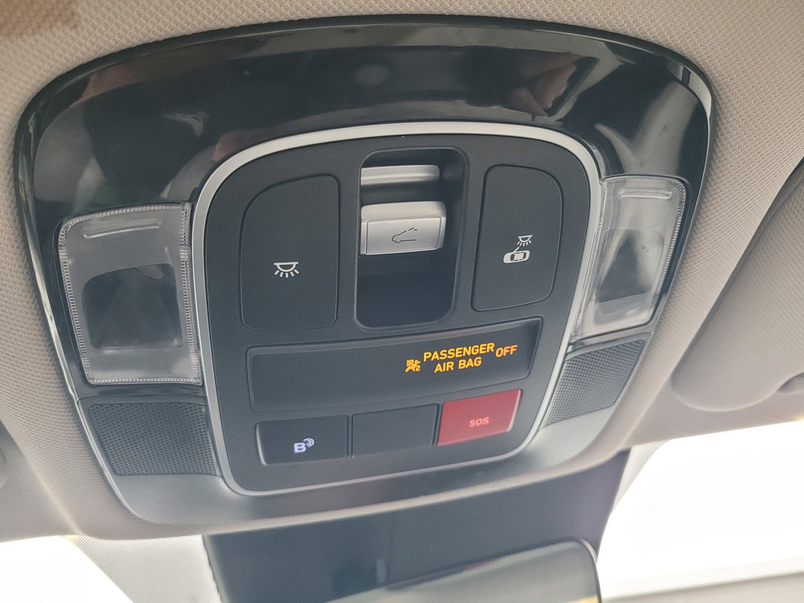 2024 Hyundai SONATA HYBRID LIMITED