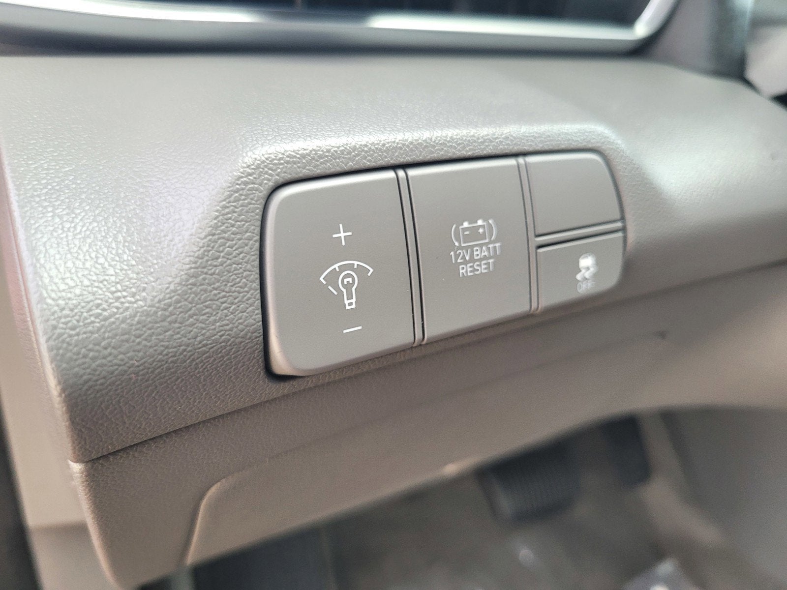 2024 Hyundai ELANTRA HYBRID BLUE