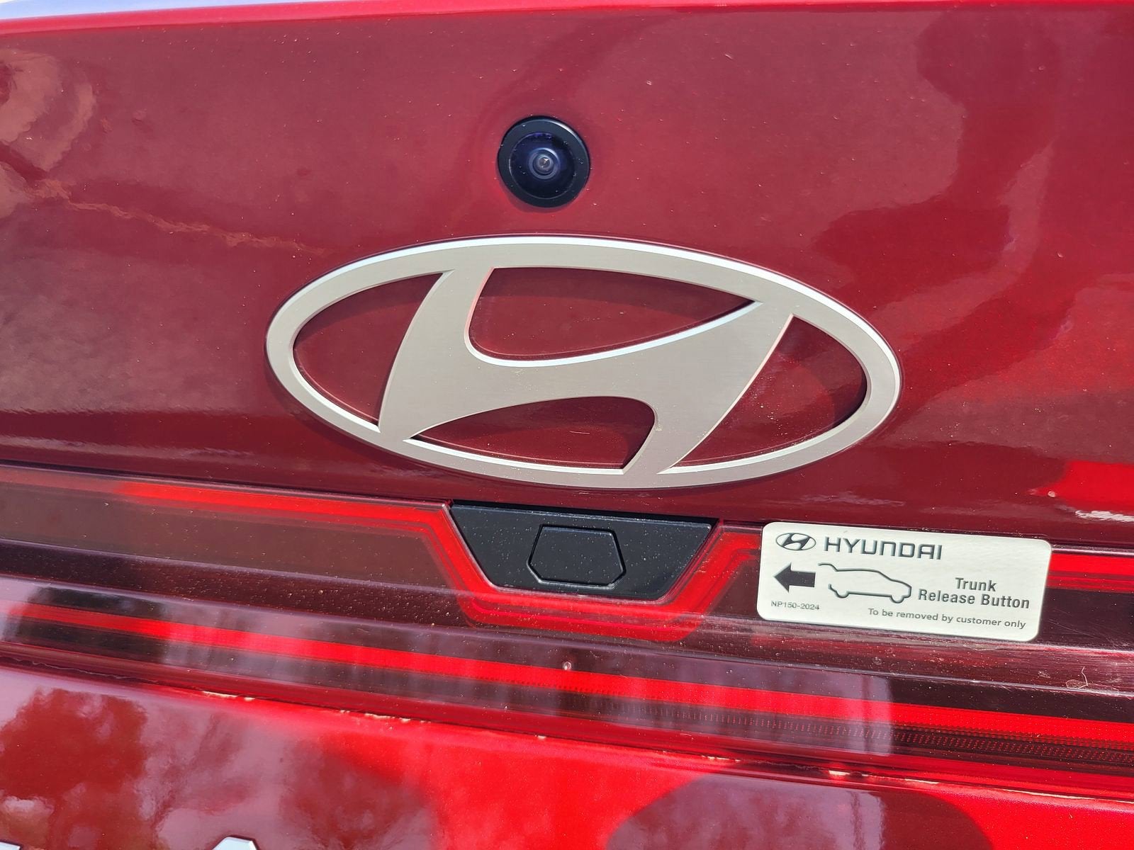 2024 Hyundai ELANTRA HYBRID BLUE