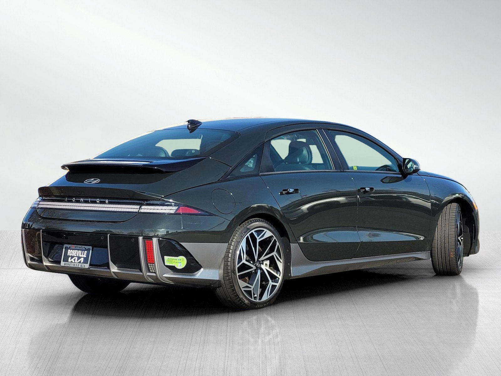 2023 Hyundai IONIQ 6 SEL