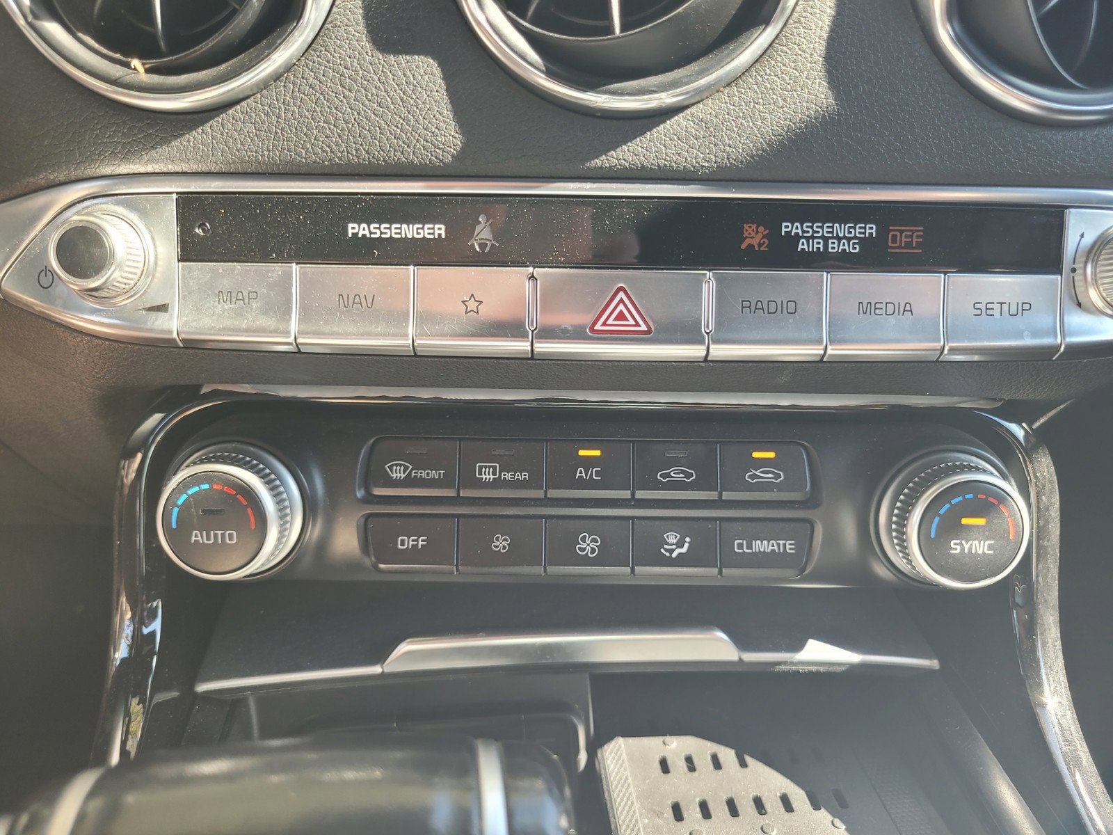 2022 Kia STINGER GT1