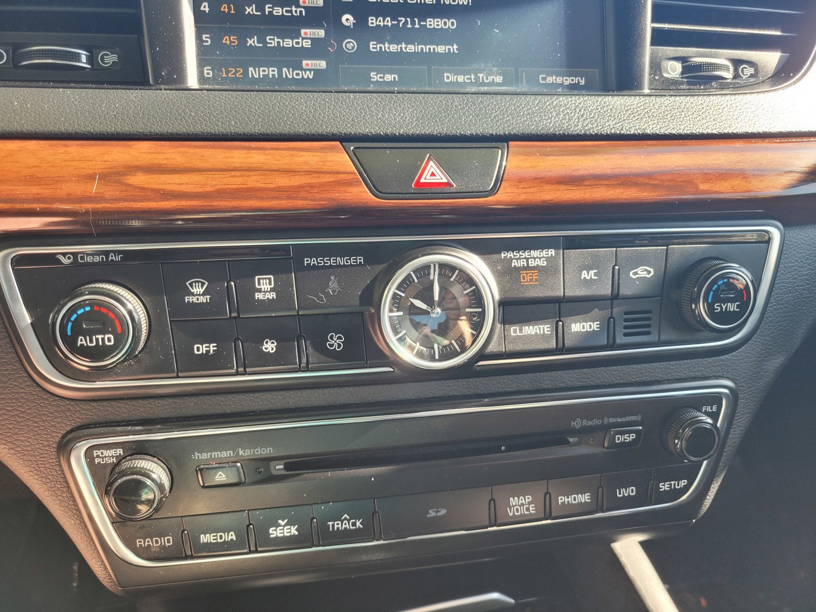 2017 Kia CADENZA PREMIUM