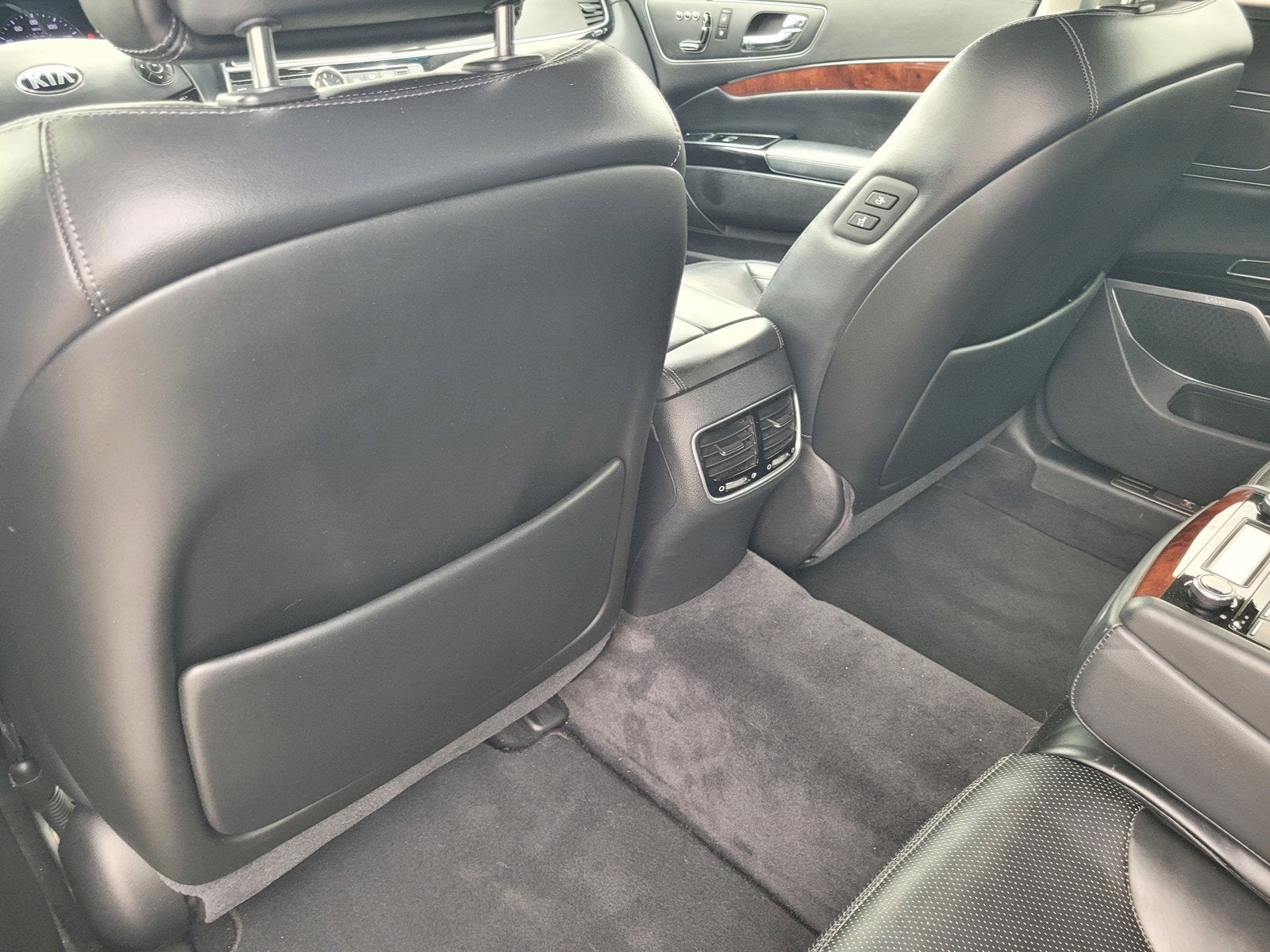 2016 Kia K900 LUXURY