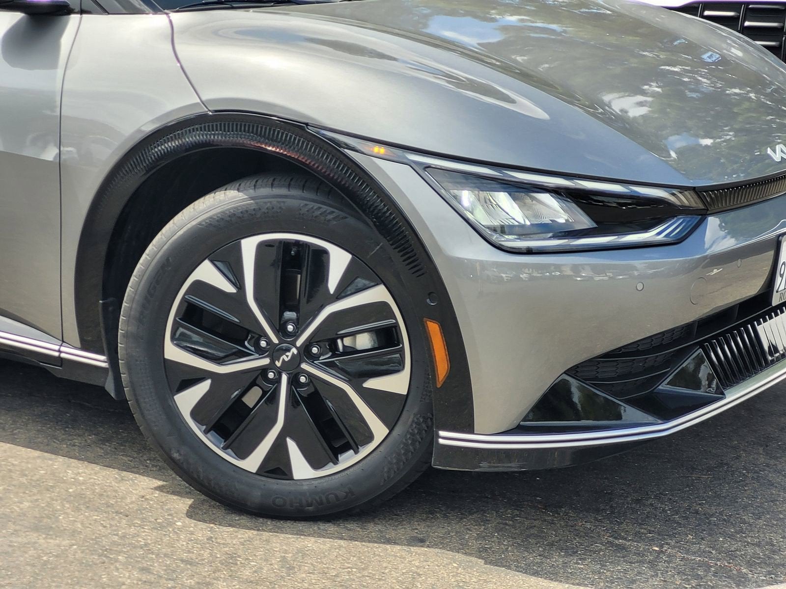 2024 Kia EV6 WIND