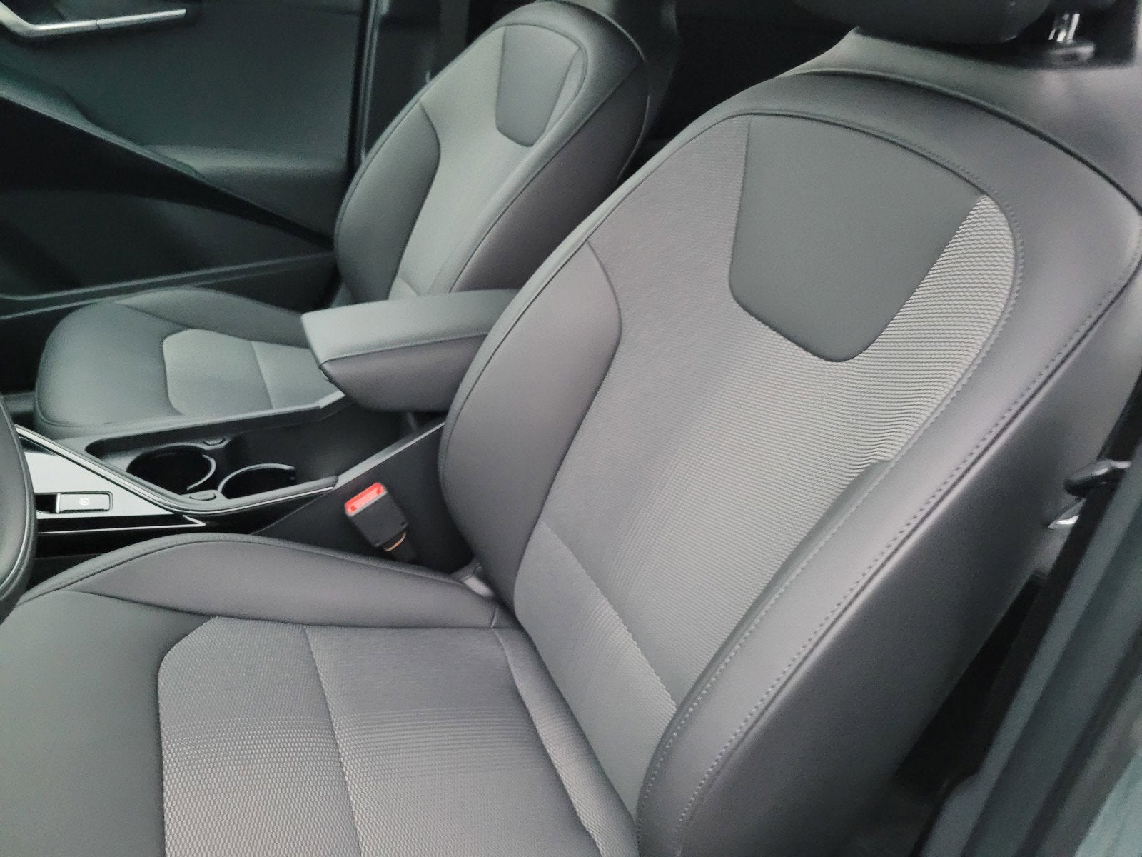 2025 Kia NIRO EV WIND