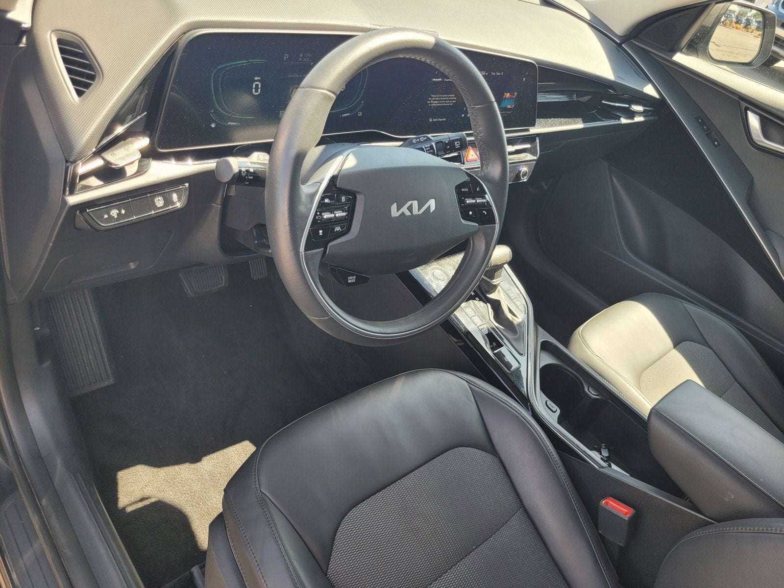 2024 Kia NIRO EX