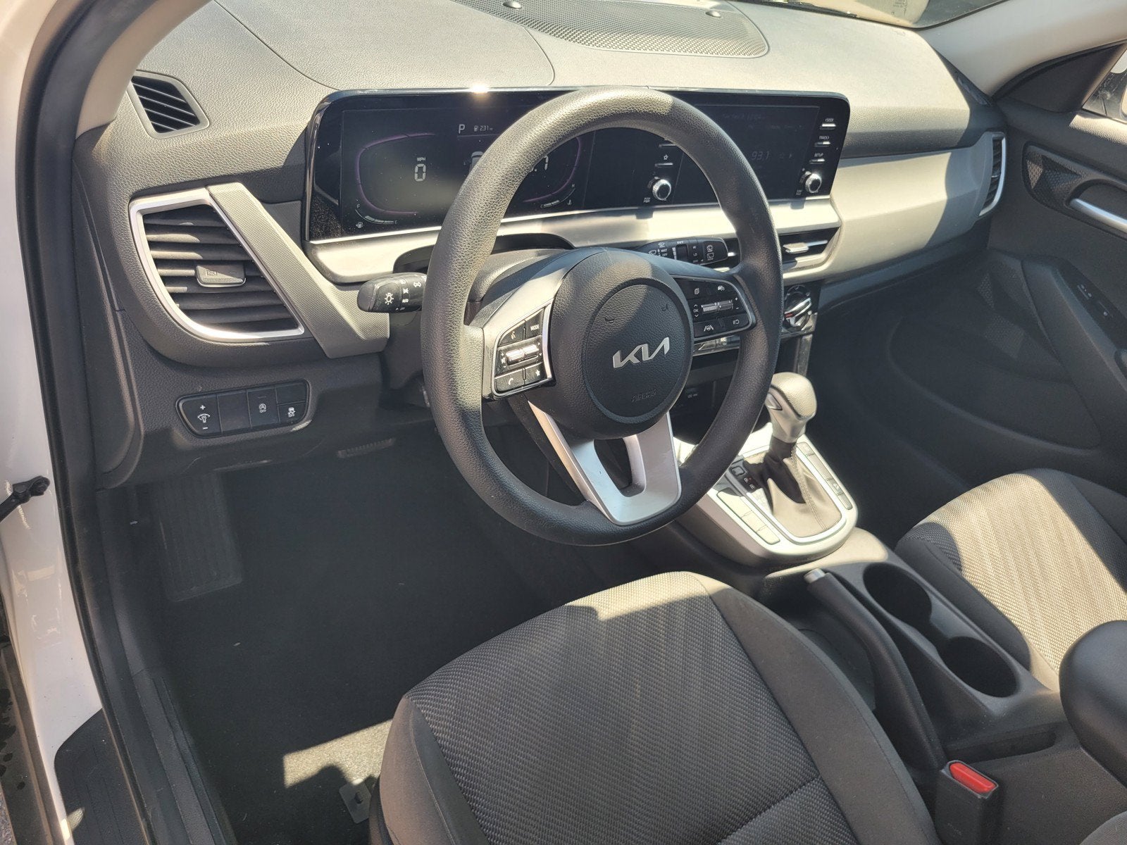 2024 Kia SELTOS LX
