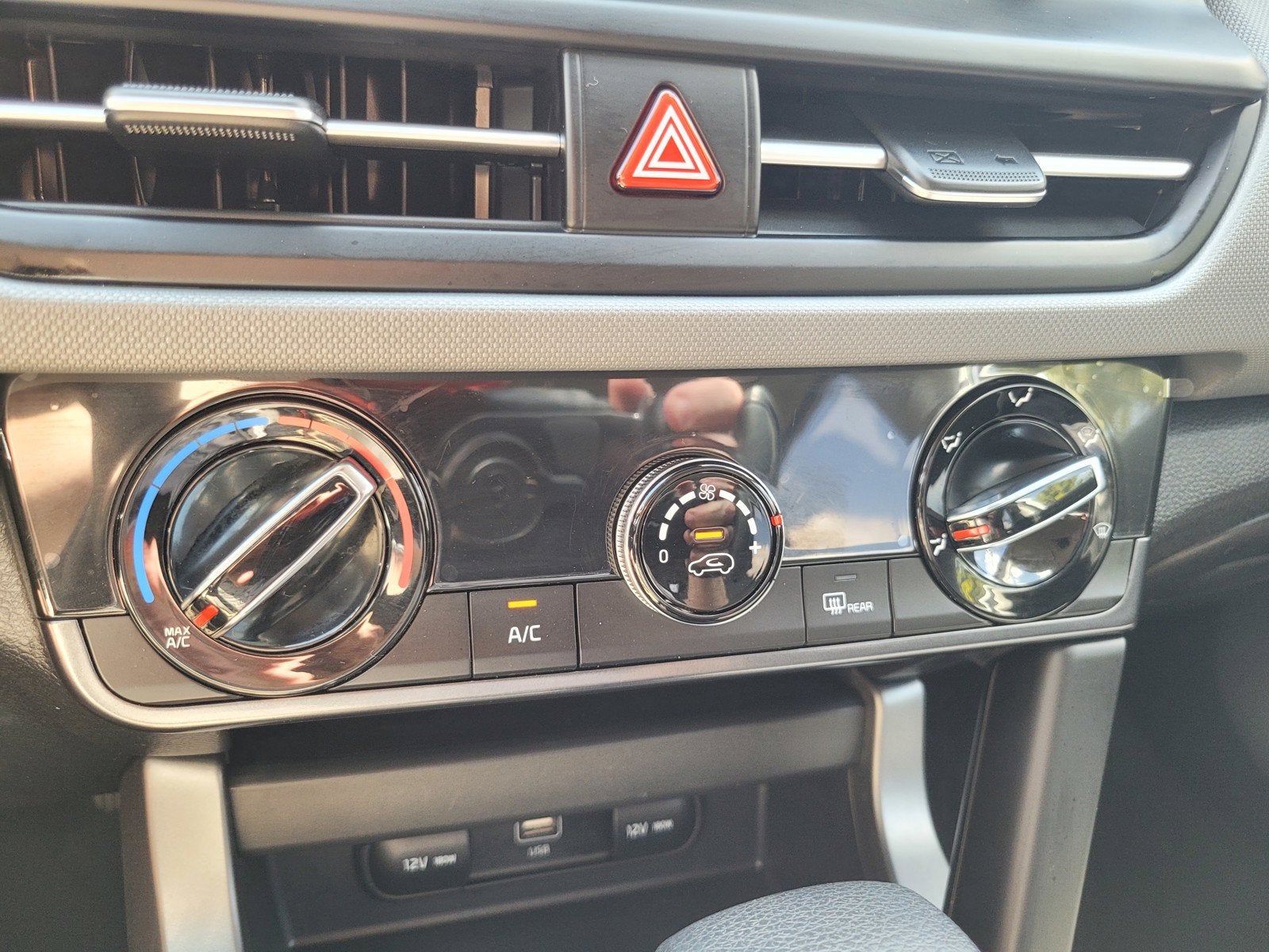2024 Kia SELTOS LX