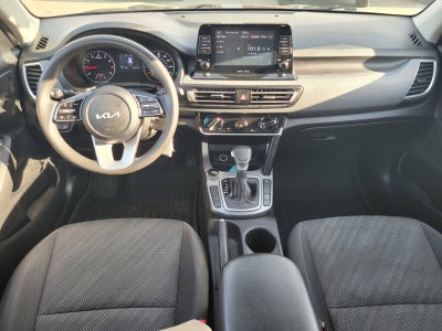 2023 Kia SELTOS LX