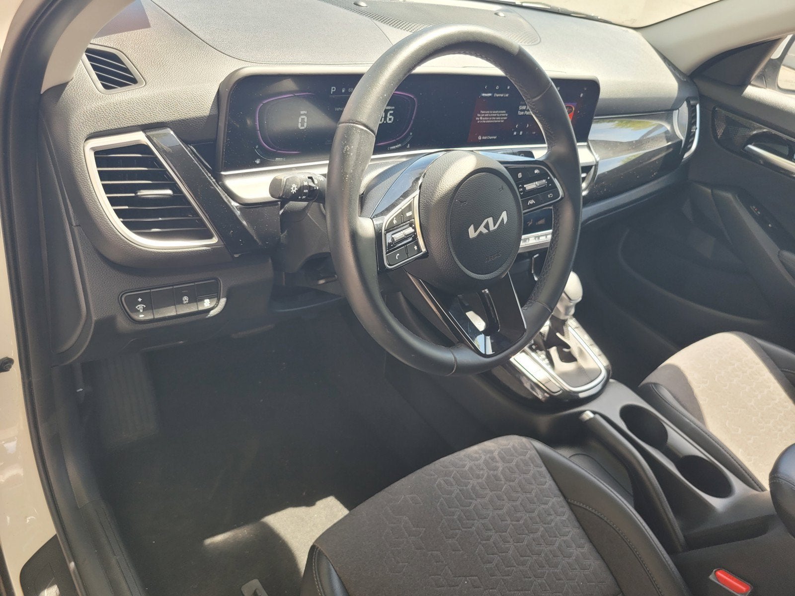 2025 Kia SELTOS S
