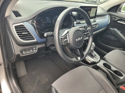 2023 Kia SELTOS S