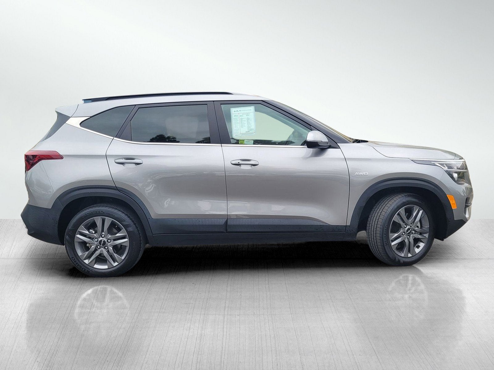 2023 Kia SELTOS S
