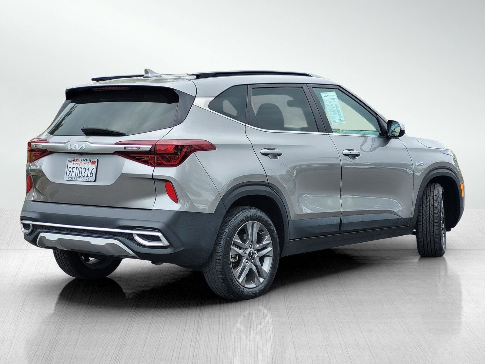 2023 Kia SELTOS S