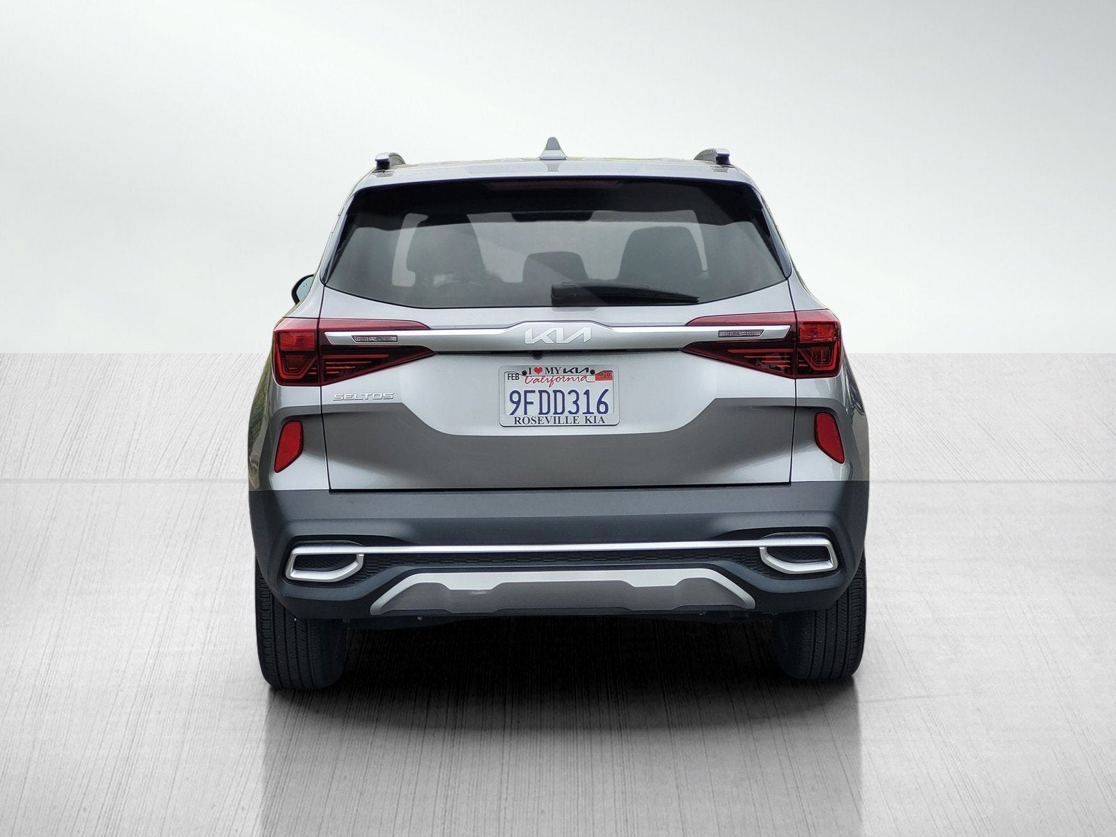 2023 Kia SELTOS S