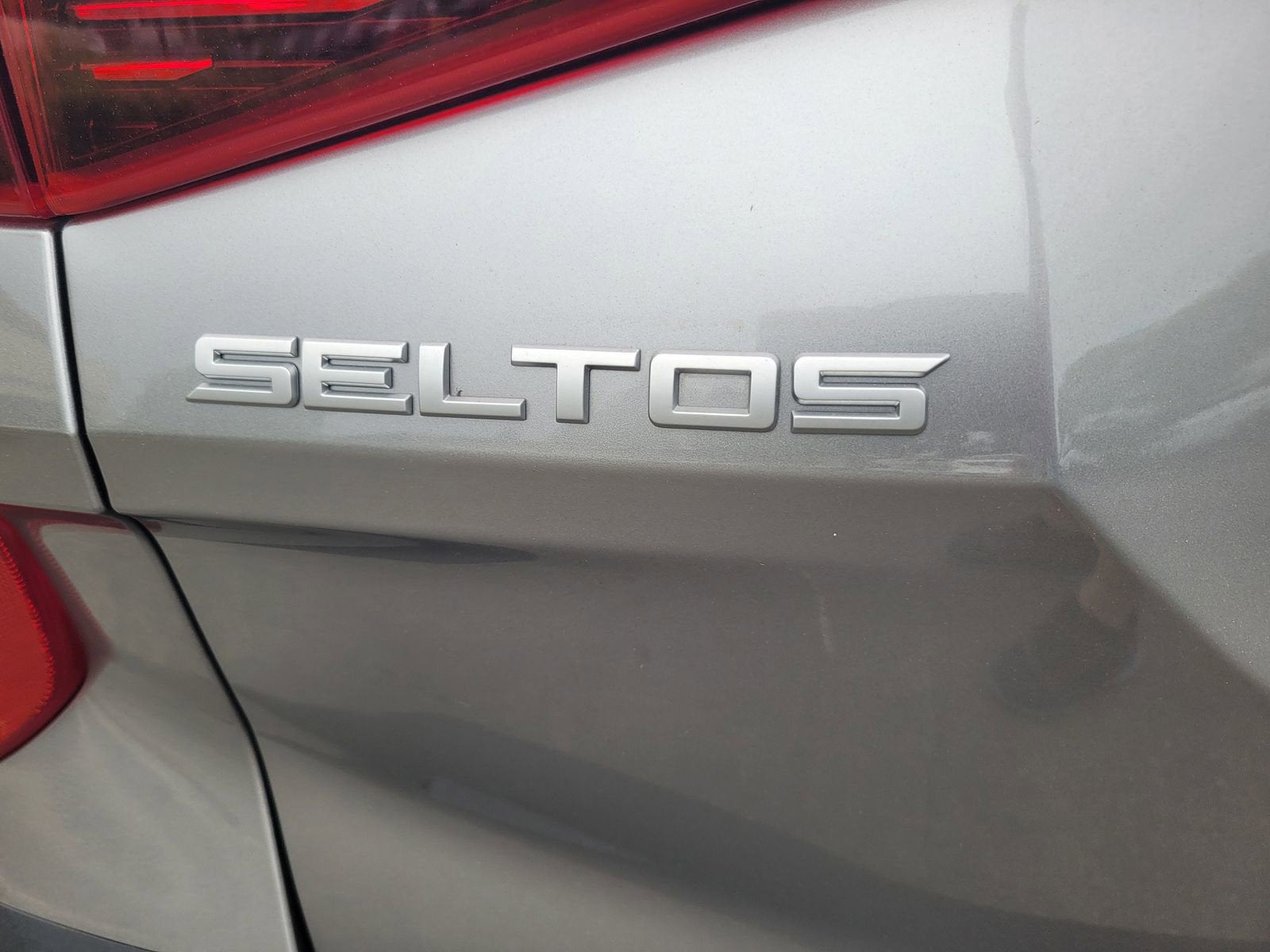 2023 Kia SELTOS S