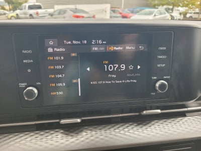 2024 Kia CARNIVAL LX