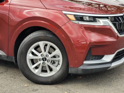 2024 Kia CARNIVAL LX