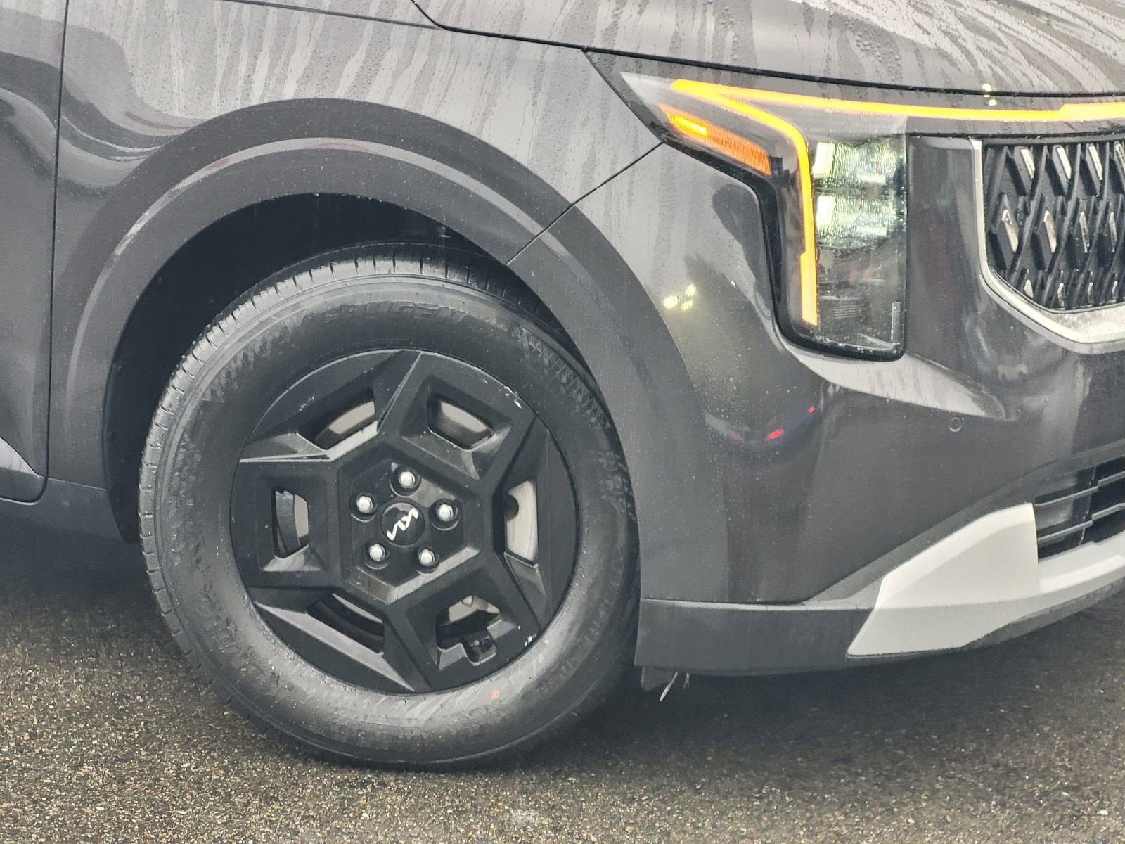 2025 Kia CARNIVAL LXS