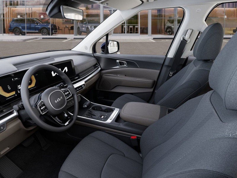 2026 Kia CARNIVAL LX