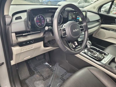2024 Kia CARNIVAL EX