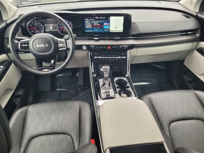 2024 Kia CARNIVAL EX