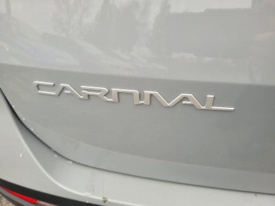 2024 Kia CARNIVAL EX