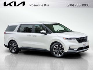 2024 Kia CARNIVAL EX