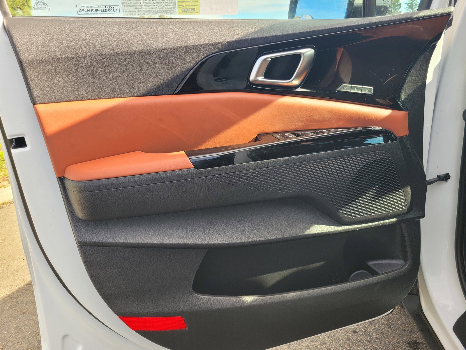 2024 Kia CARNIVAL SX