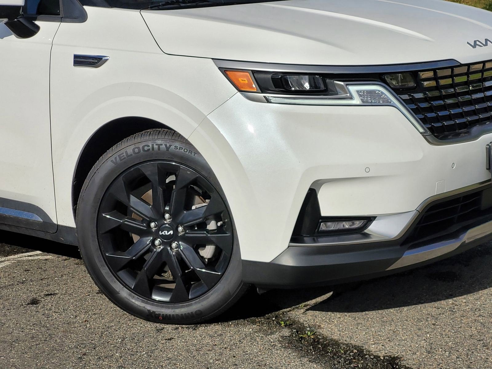 2024 Kia CARNIVAL SX