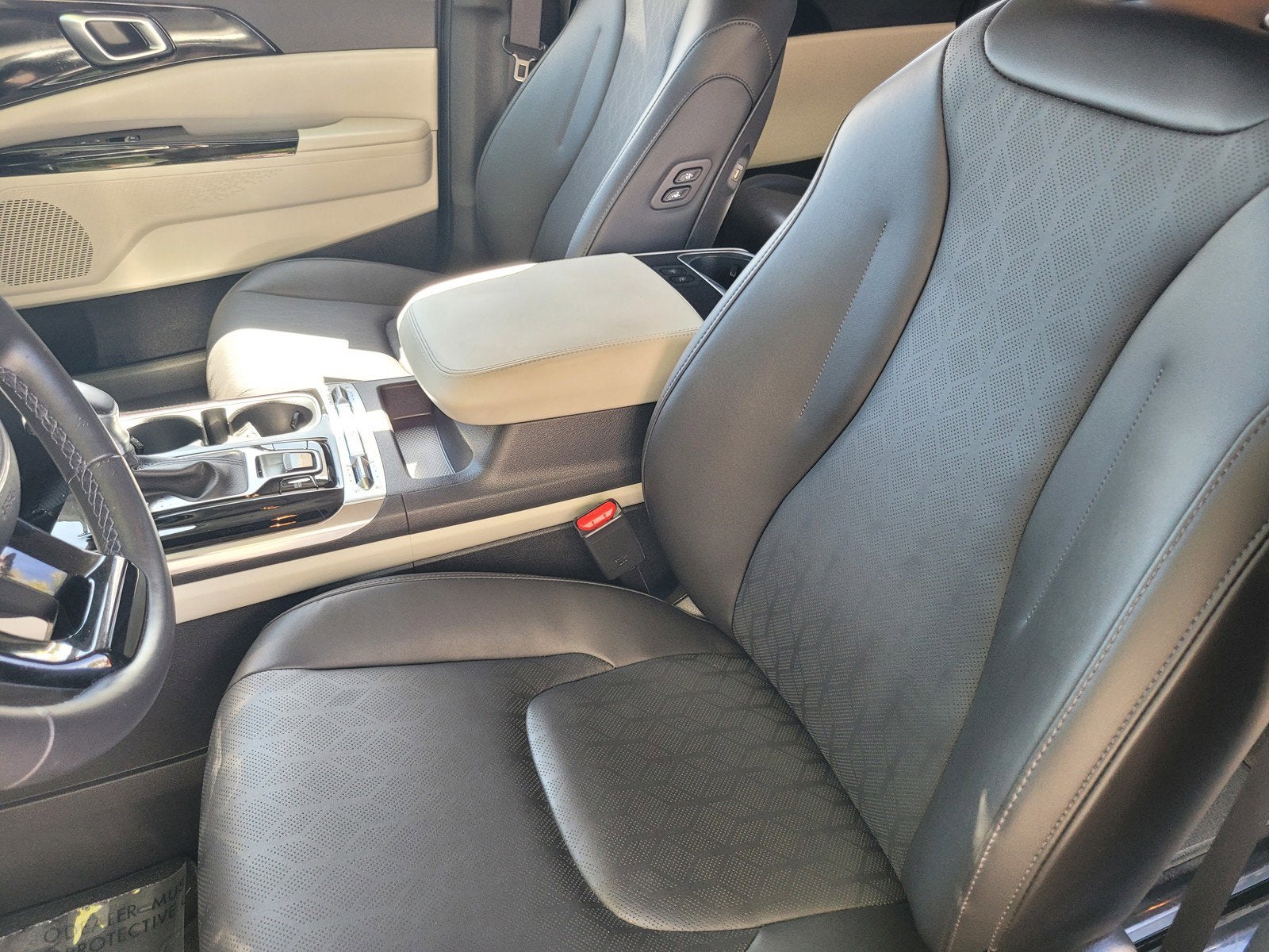 2024 Kia CARNIVAL SX