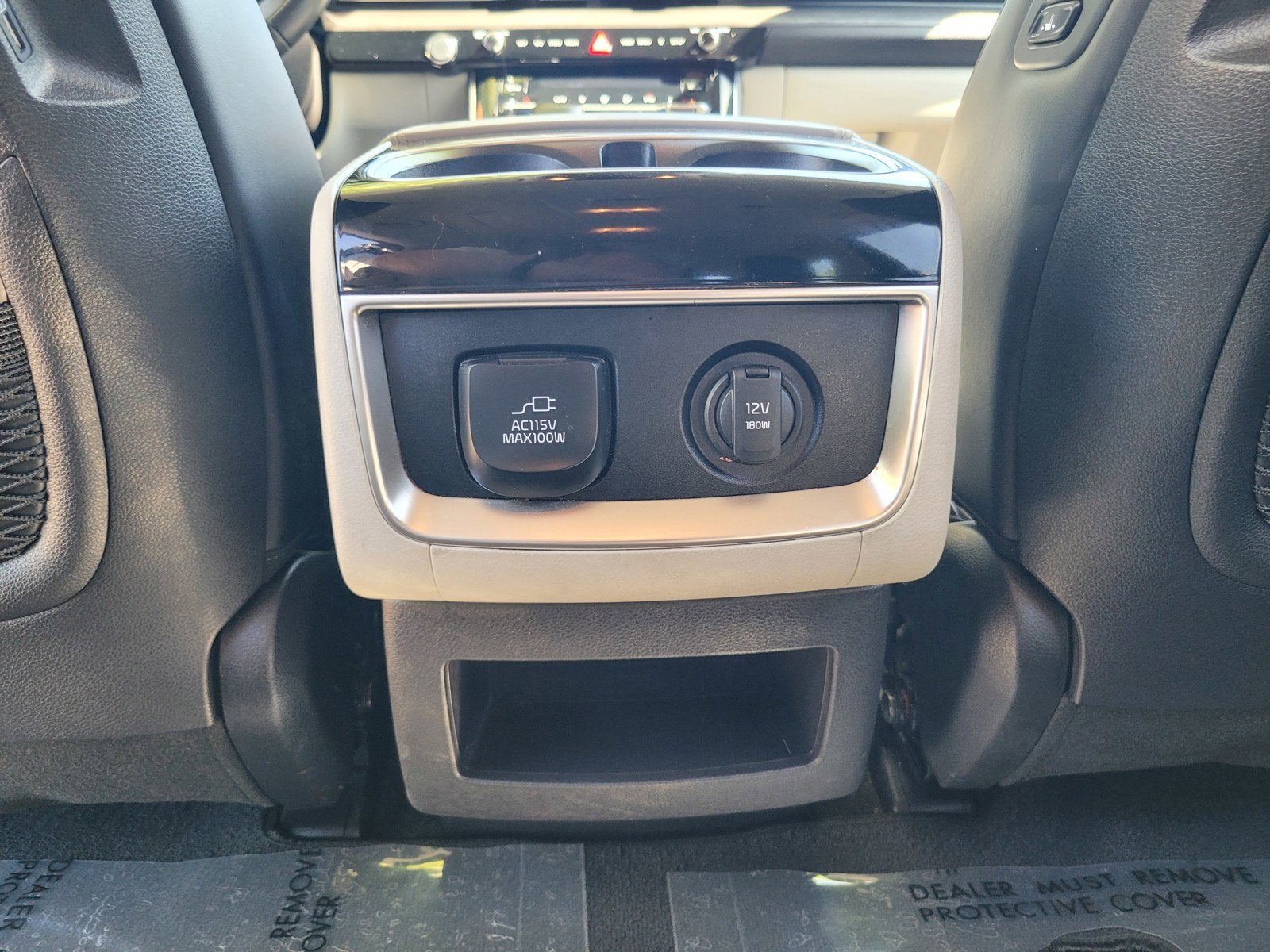 2024 Kia CARNIVAL SX