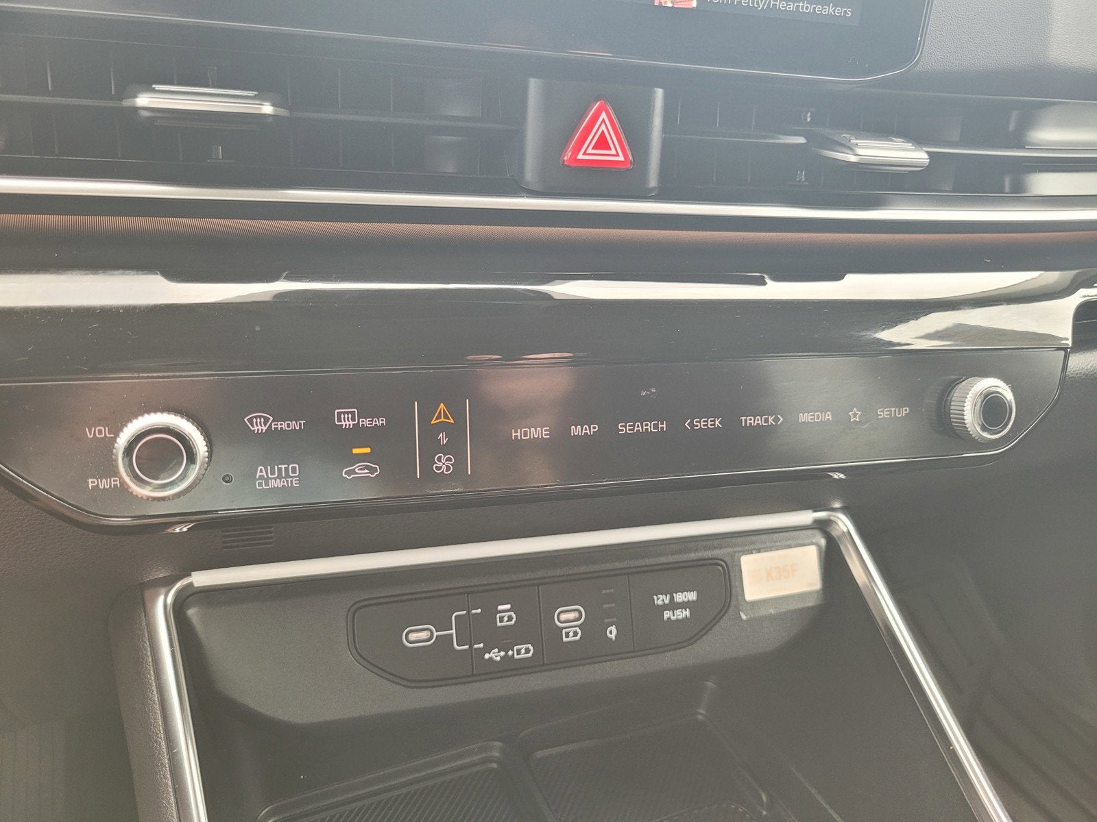 2025 Kia CARNIVAL HYBRID SX PRESTIGE